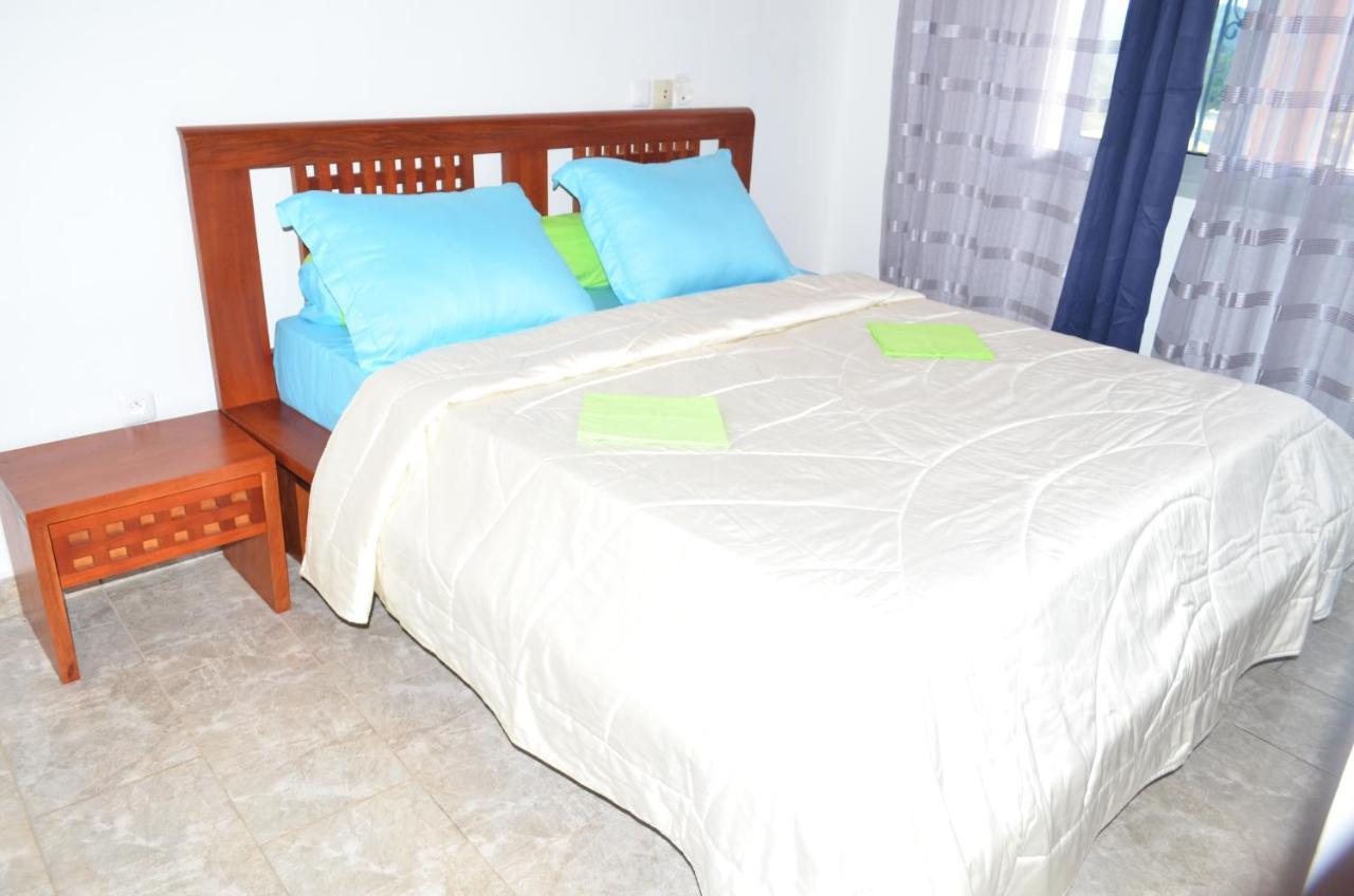 Vegas House Apartment ยาอุนเด ภายนอก รูปภาพ